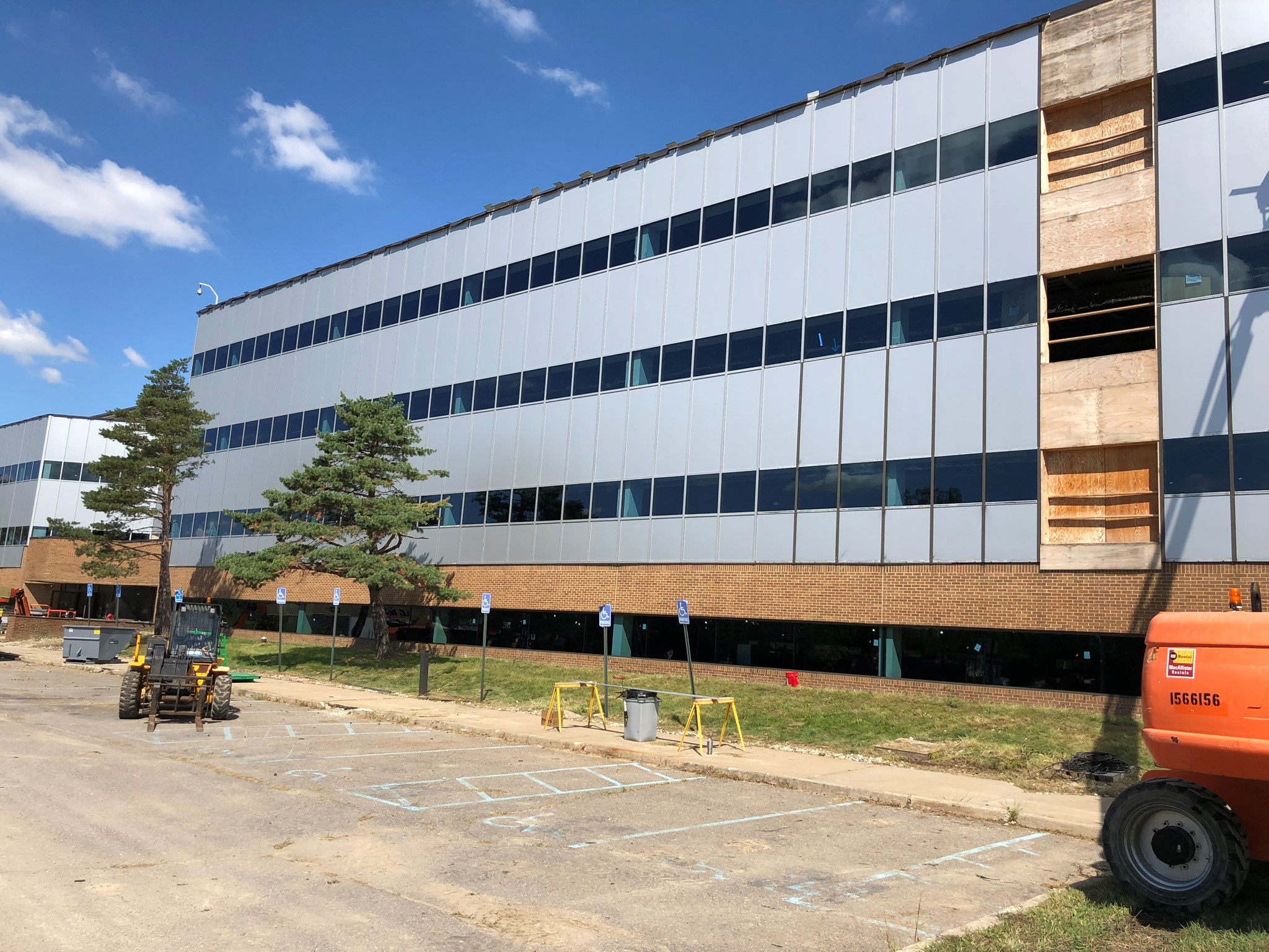 Ford Rotunda Progress Pictures 2