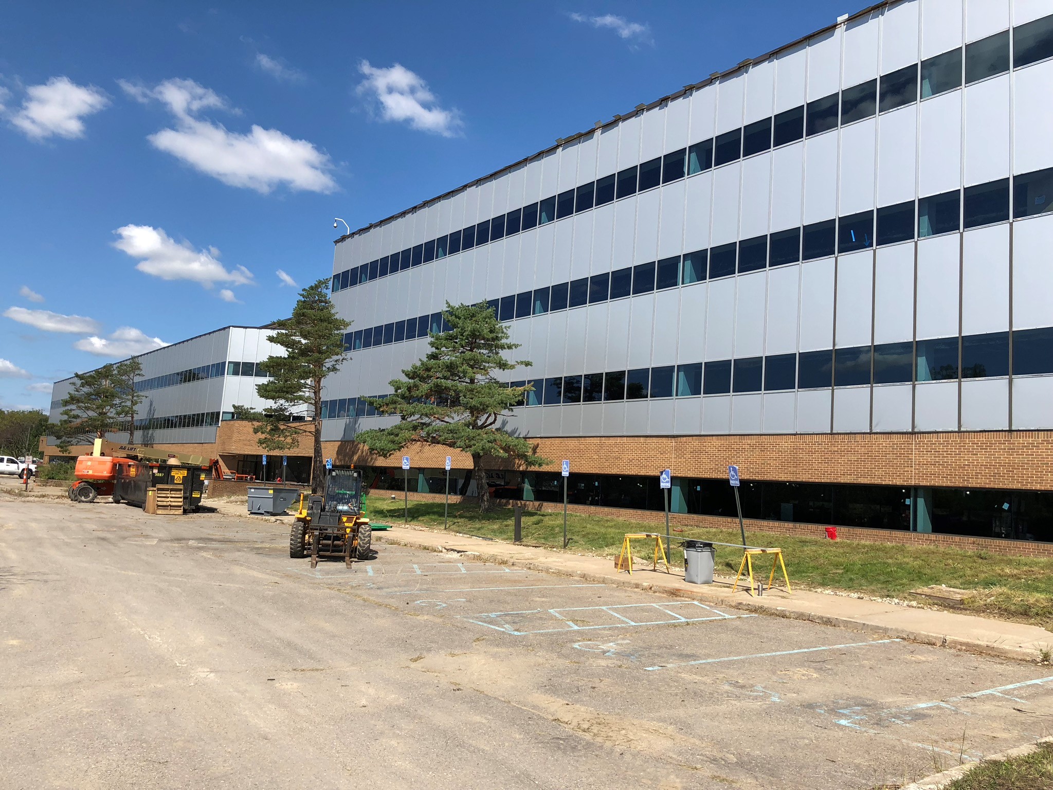 Ford Rotunda Progress Pictures 3