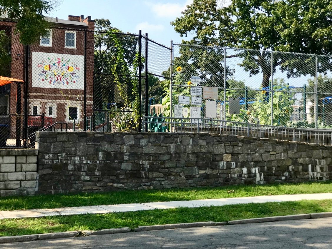 Mural at Chatsworth Elementary School 2