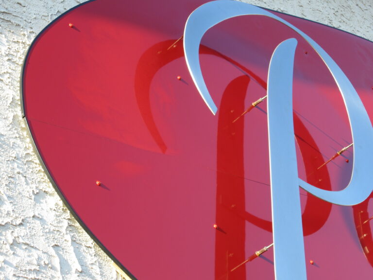 Why Choose Our Sign Panels - Laminators Inc.