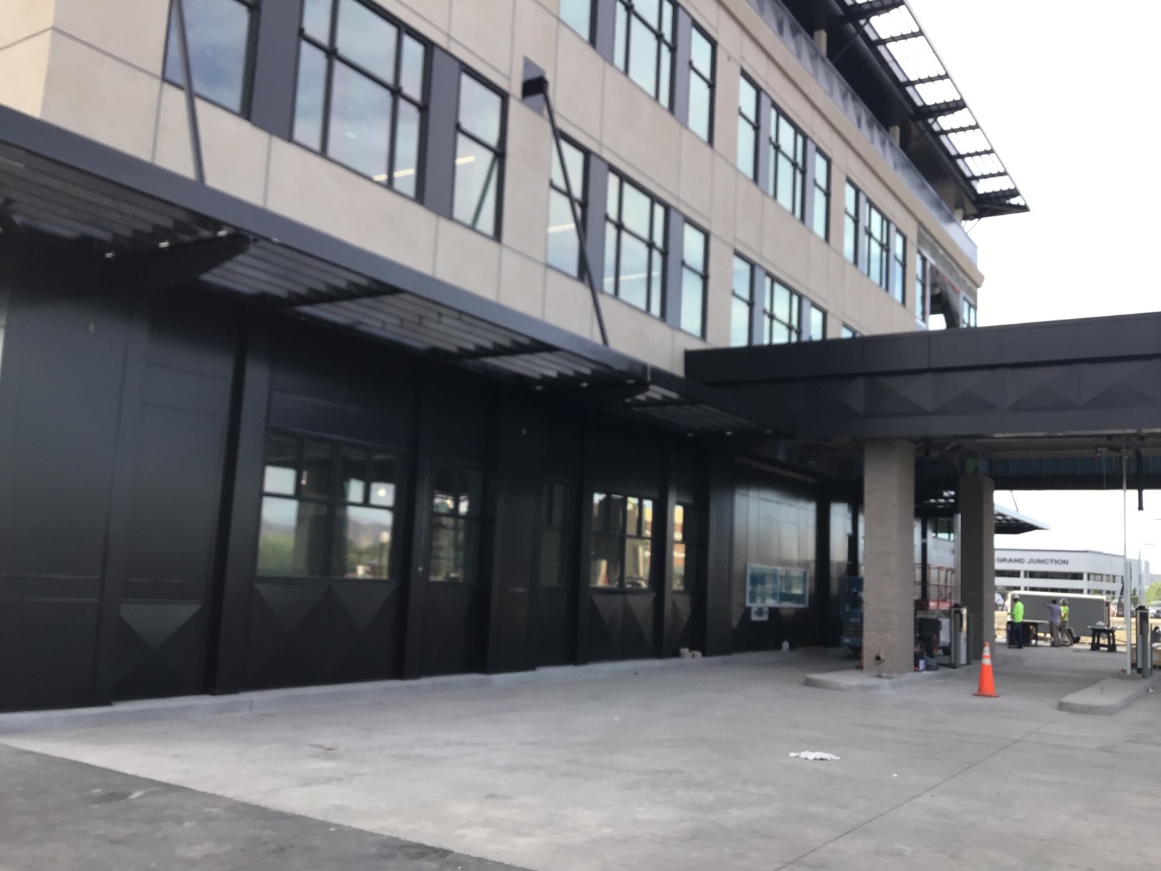 Timberline Bank Headquarters 6 progress