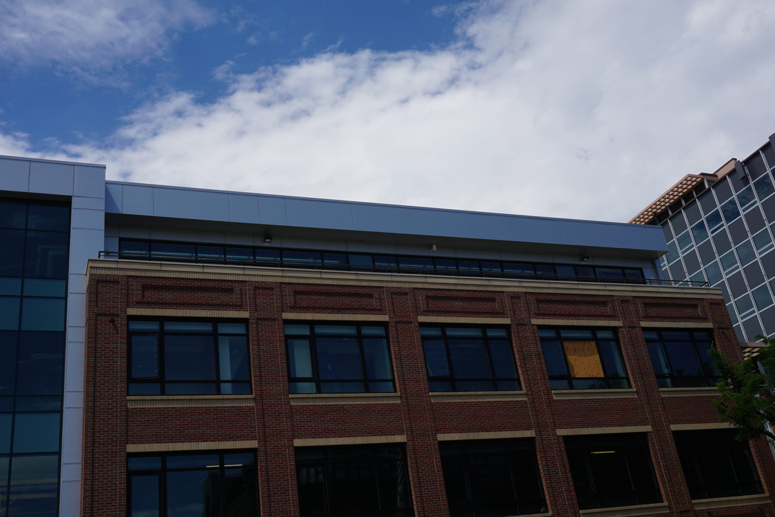 Wencel Building 1 scaled