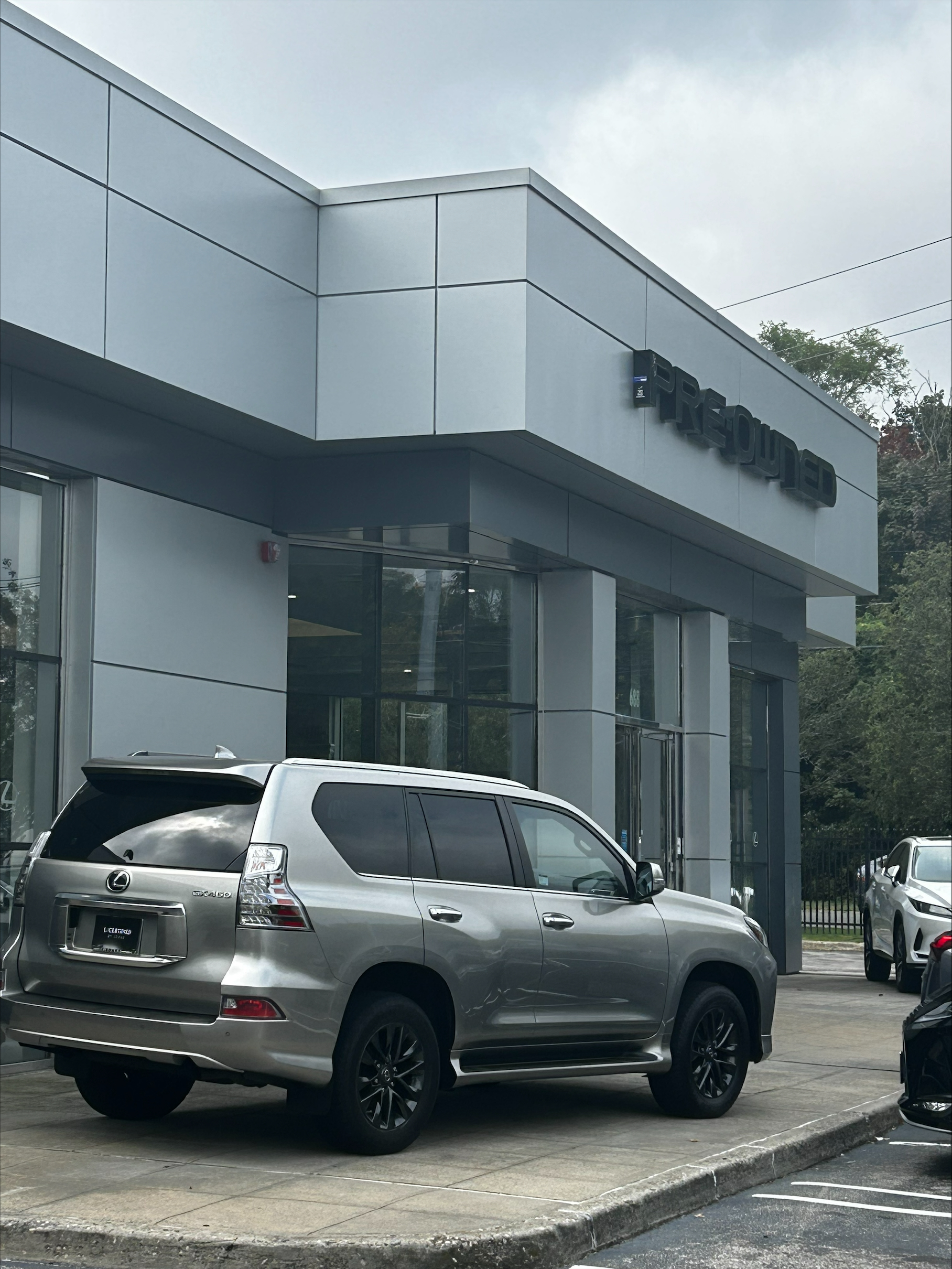 Lexus Smithtown NY 3